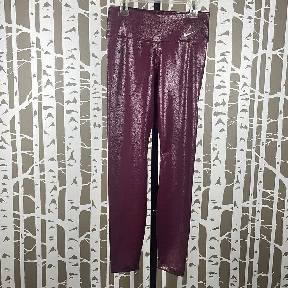 Nike Mid Rise Tight Fit 7/8 Length Training Tight S Maroon Metallic